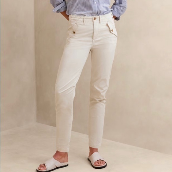 Banana Republic Pants - Banana Republic Authentic Chino Girlfriend Pant Cream IT#BR10